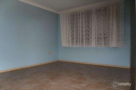 Property photo of 5 Swan Circuit Green Valley NSW 2168