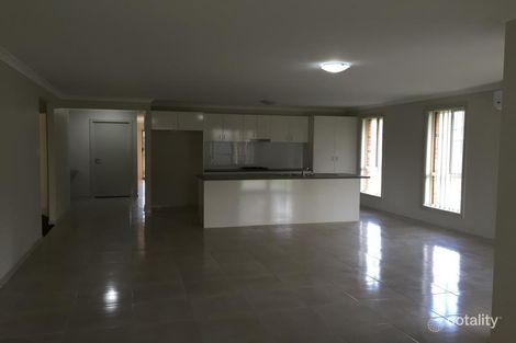 Property photo of 12 Glen Close Heddon Greta NSW 2321