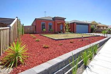 Property photo of 4 Hanrahan Wynd Lynbrook VIC 3975