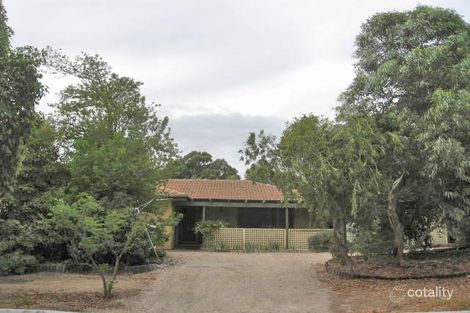 17 Roberts Cres, Hope Valley, SA 5090