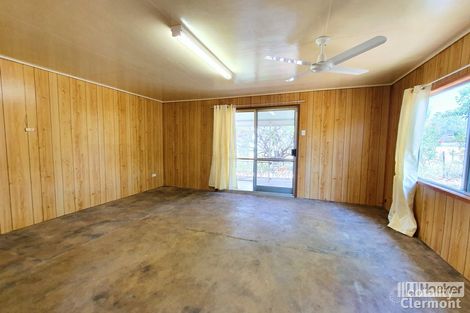 Property photo of 6 Monash Court Clermont QLD 4721