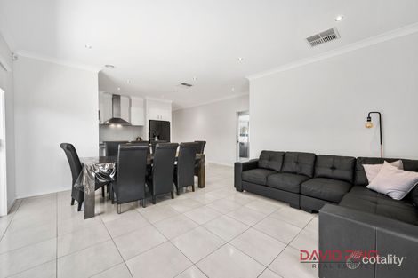 Property photo of 1 Jessie Place Brookfield VIC 3338