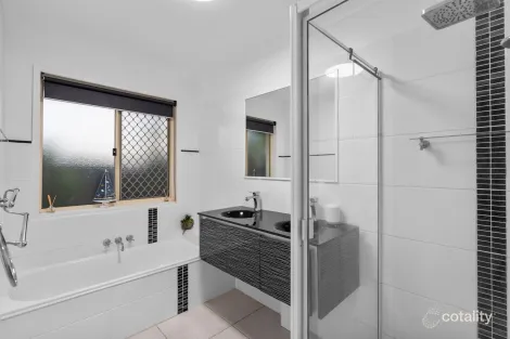 Property photo of 594 Reserve Road Upper Coomera QLD 4209