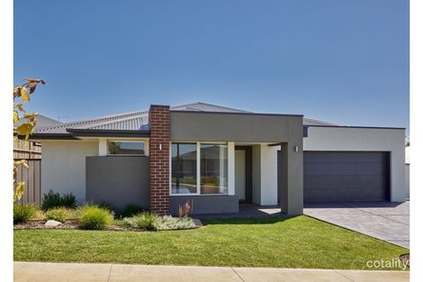 23 Newton Ave, Warragul, VIC 3820
