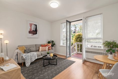 2/2 Robe St, St Kilda, VIC 3182