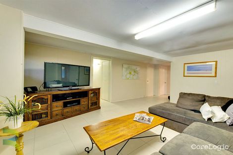 Property photo of 16 Togar Street Mansfield QLD 4122