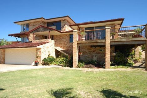 Property photo of 10 Pembroke Court Warnbro WA 6169