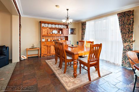 Property photo of 18 Yerrawa Drive Watsonia VIC 3087