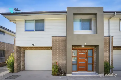 5/5 Daphne Cl, Kingswood, NSW 2747