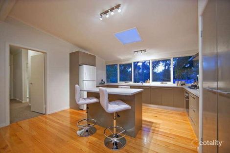 Property photo of 16 Ferrero Grove Mount Martha VIC 3934