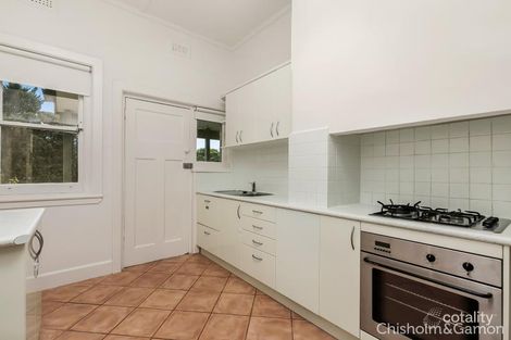 Property photo of 4/8-10 Beach Avenue Elwood VIC 3184