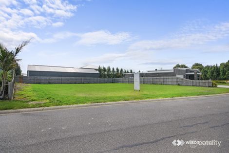 Property photo of 2 Windsor Court Traralgon VIC 3844