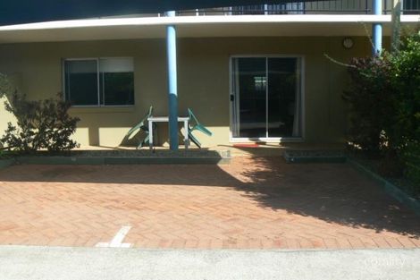 4/13-15 Ann St, Torquay, QLD 4655