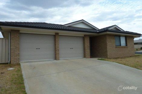 Property photo of 10 Falcon Drive Calala NSW 2340