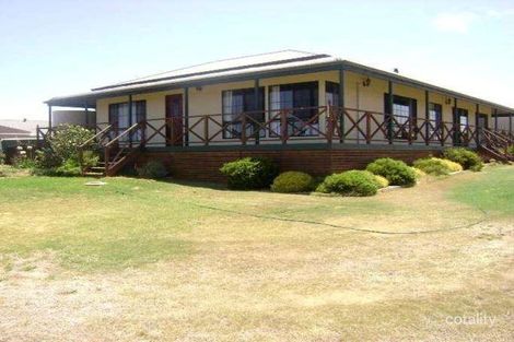 5 Oshanahan Dr, Louth Bay, SA 5607