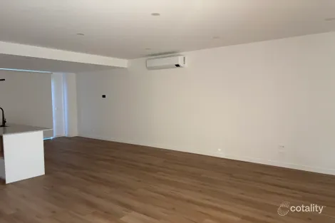 Property photo of 49 Eames Avenue Brooklyn VIC 3012