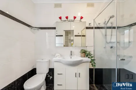 Property photo of 1 Friendship Square Cheltenham VIC 3192