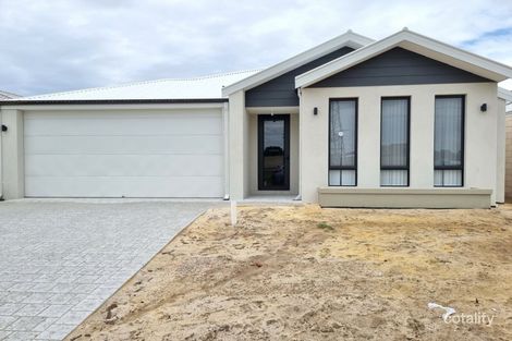 17 Chamaeleon Rd, Bennett Springs, WA 6063