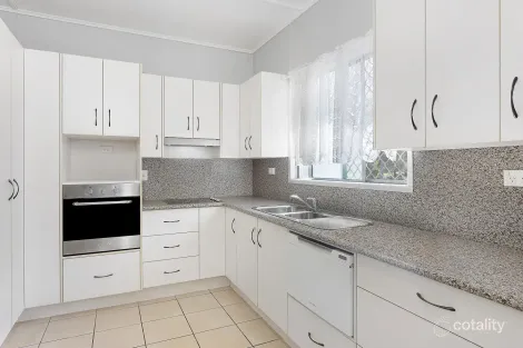 107 Rose St, Koongal, QLD 4701