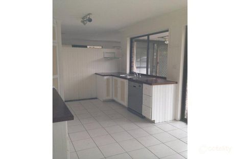 Property photo of 14 Levestam Court Carrara QLD 4211