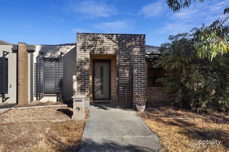 Property photo of 7 Peppermint Lane South Melton VIC 3337