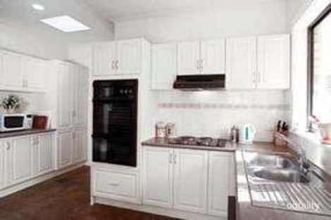 Property photo of 22 Loeman Street Strathmore VIC 3041