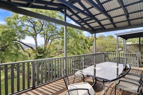 Property photo of 32 Point Road Mooney Mooney NSW 2083