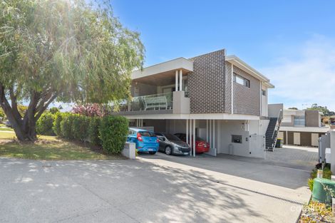 Property photo of 2/323 Hector Street Tuart Hill WA 6060