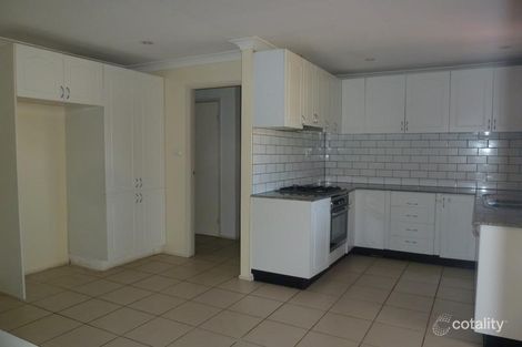 Property photo of 4 Chad Place St Clair NSW 2759