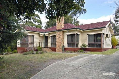 31 Dunstan St, Macleod, VIC 3085