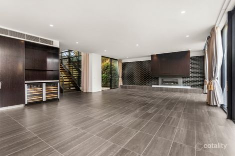 Property photo of 6 English Place Kew VIC 3101