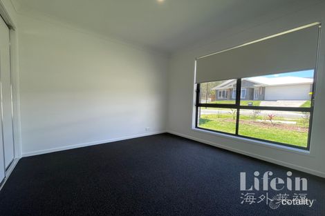 Property photo of 23 Albert Street Doolandella QLD 4077