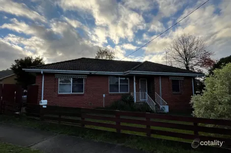 29 Howard Ave, Churchill, VIC 3842