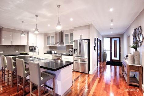Property photo of 1 Earlston Place Craigieburn VIC 3064