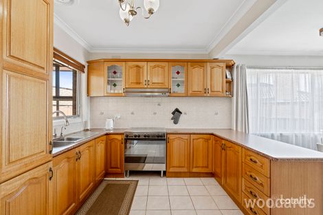 Property photo of 4 Eva Court Fawkner VIC 3060