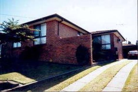 32 Briar Hurst Ave, Dandenong North, VIC 3175