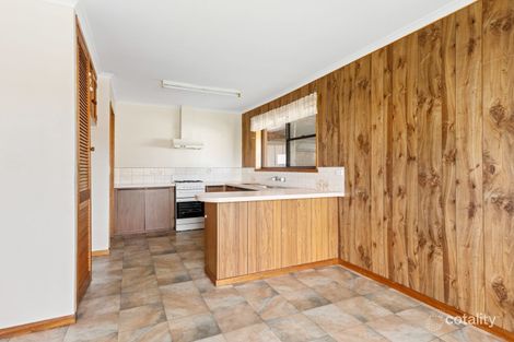 Property photo of 5 Graemar Court Kangaroo Flat VIC 3555