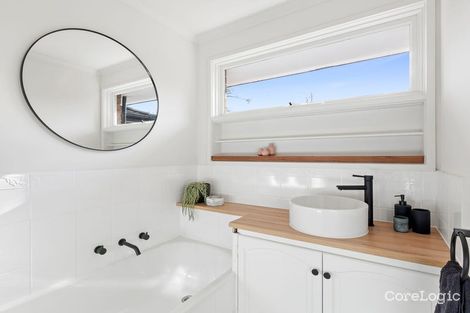 Property photo of 1 Melaleuca Court Frankston VIC 3199