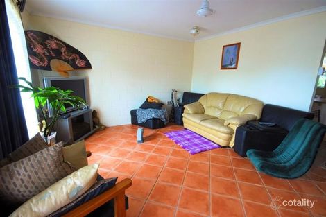 Property photo of 8 Lotus Court Bushland Beach QLD 4818