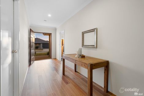 Property photo of 39 Nesbit Drive Haynes WA 6112