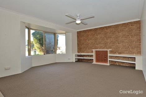 Property photo of 8 Rason Close Cooloongup WA 6168