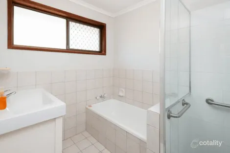 Property photo of 20 Forrest Avenue Molendinar QLD 4214