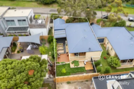 Property photo of 41 Hilary Avenue McCrae VIC 3938