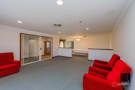 Property photo of 13 Chartwell Place Leeming WA 6149