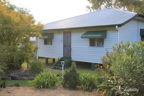 Property photo of 34 South Street Crows Nest QLD 4355