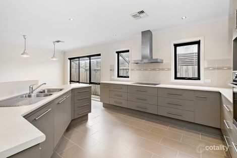 Property photo of 14 John William Drive Mount Martha VIC 3934