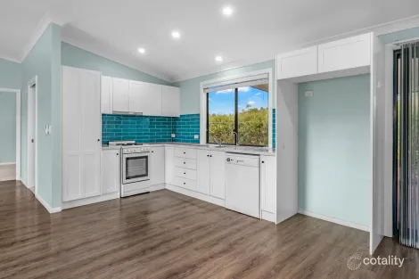 Property photo of 1 Angophora Road Gloucester NSW 2422