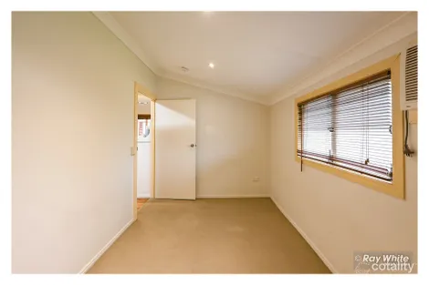 Property photo of 84 Agnes Street The Range QLD 4700
