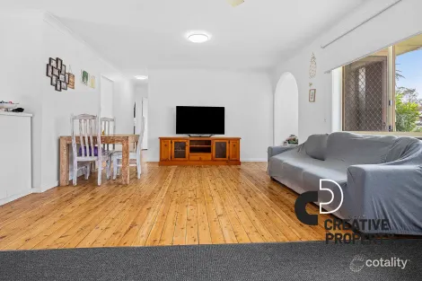Property photo of 5 Craster Close Rankin Park NSW 2287
