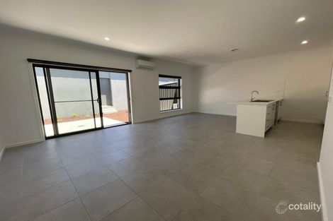 Property photo of 55 Strathlea Drive Cranbourne West VIC 3977